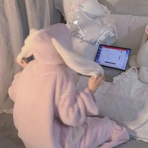 八重神子裸体❌开腿网站
